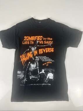 Falling in Reverse Black Zombified Graphic Print Tee - Size Medium